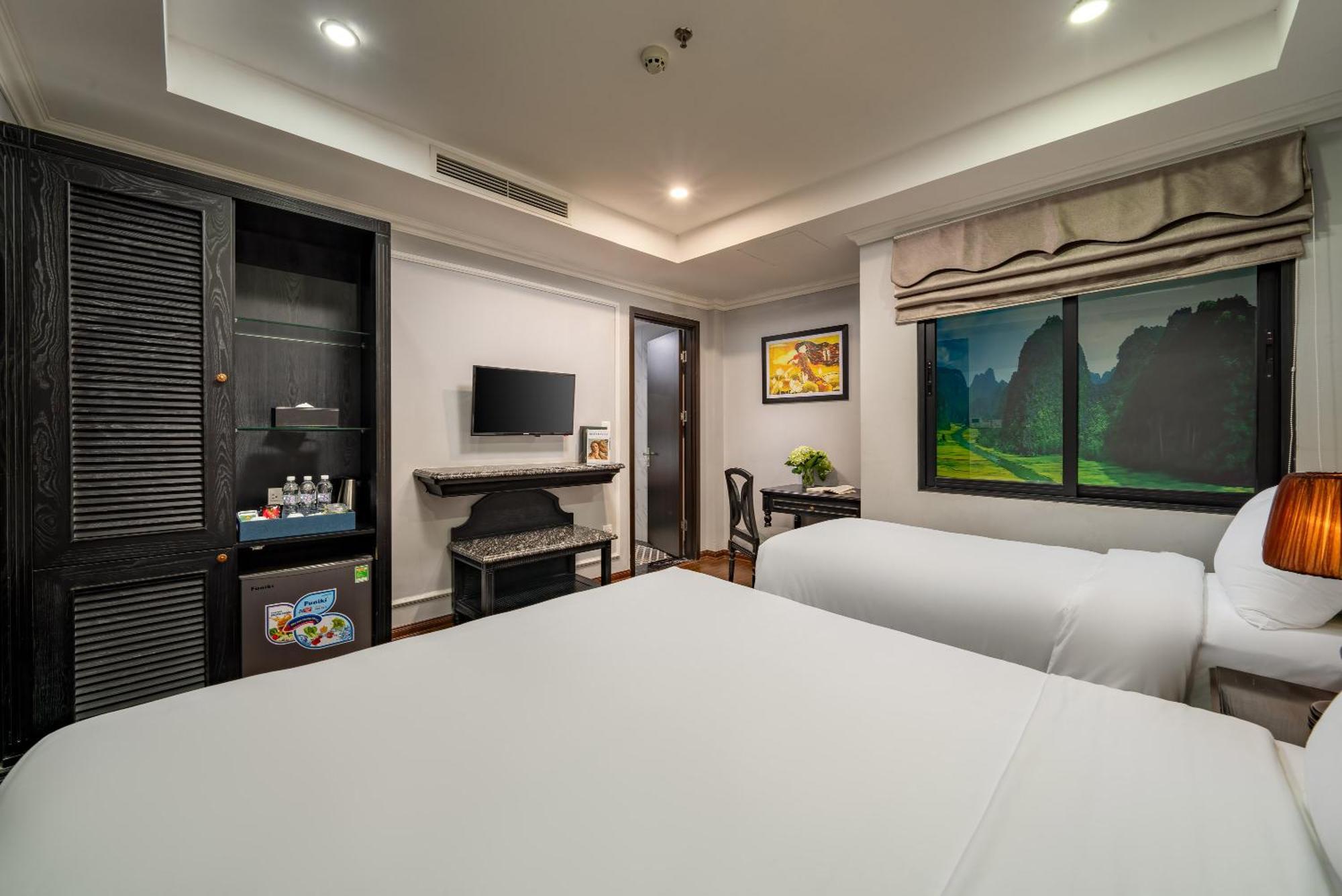 Amara Hanoi Hotel And Spa Exteriör bild