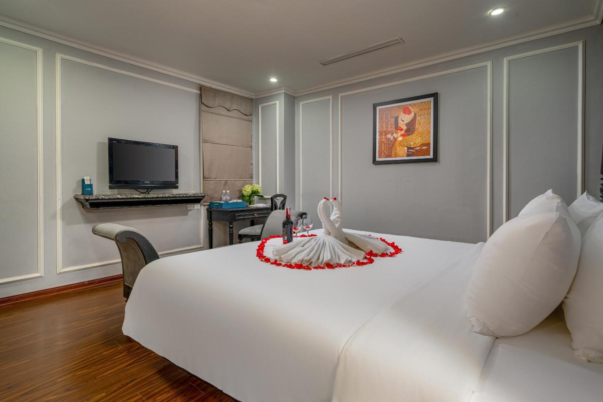 Amara Hanoi Hotel And Spa Exteriör bild